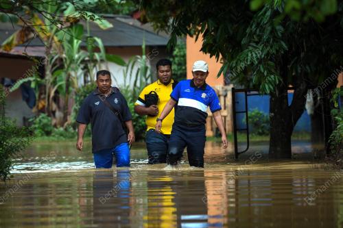 TR29_29112017_BANJIR