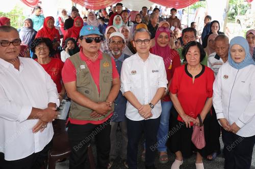 FAHMI FADZIL
