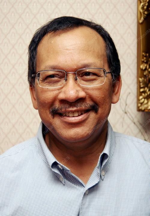 RAZALI ISMAIL