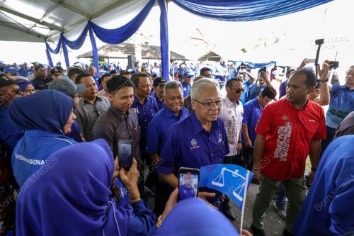 DATUK SERI ISMAIL SABRI YAAKOB