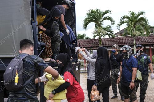 OPERASI MEMINDAHKAN CALON SPM