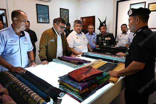 DATUK SERI SAIFUDDIN NASUTION ISMAIL