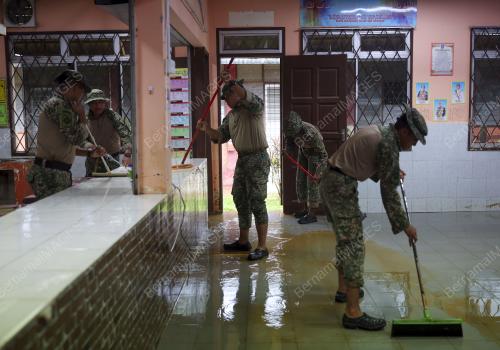 ATM BANTU BERSIH SEKOLAH