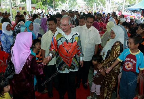 MOHD NAJIB TUN ABDUL RAZAK