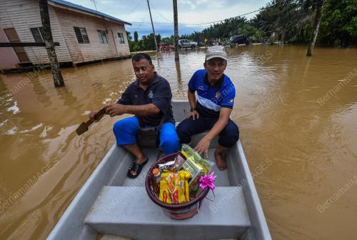 TR32_29112017_BANJIR