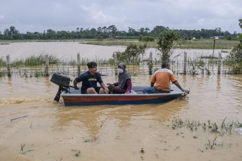 BANJIR DI KAMPUNG AYER PUTEH