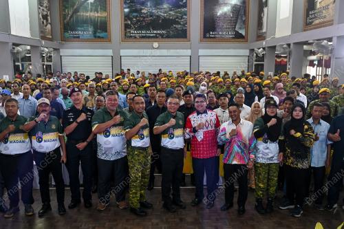 DATUK SERI SAIFUDDIN NASUTION ISMAIL