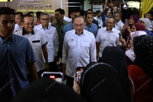 DATUK SERI ANWAR IBRAHIM