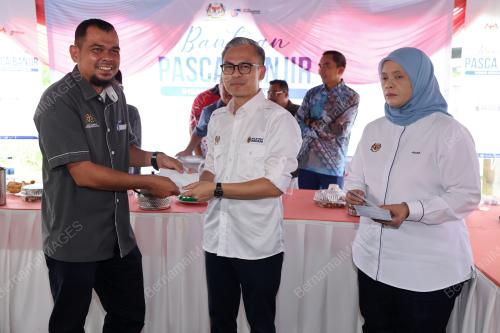 FAHMI FADZIL