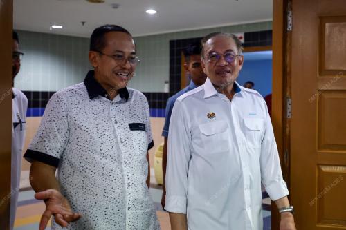 DATUK SERI ANWAR IBRAHIM