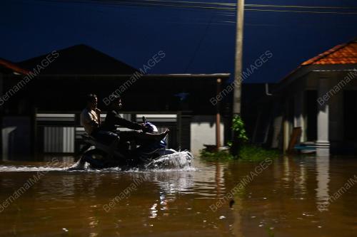 BANJIR TAMAN DESA TANJUNG DAMAI