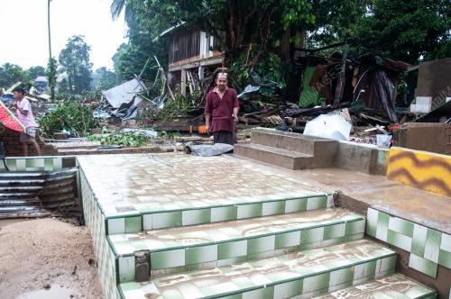 RUMAH HANYUT BANJIR