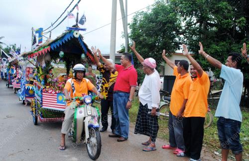 TRO7_01012012_PELAJAR