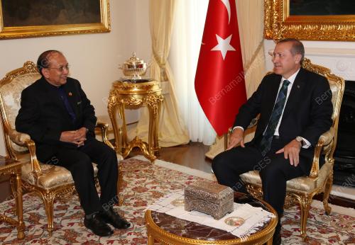 TUR01_18062014_RAIS
