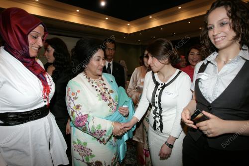 DATIN SERI ROSMAH MANSOR