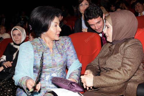 DATIN SERI ROSMAH MANSOR