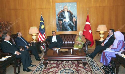 MUHYIDDIN YASSIN
