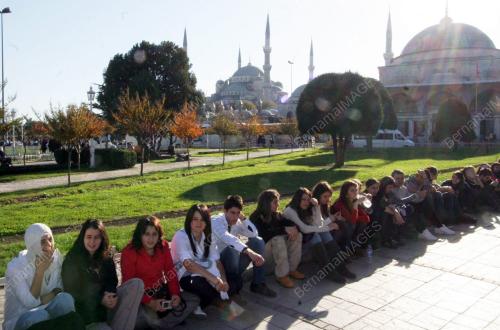 REMAJA TURKI