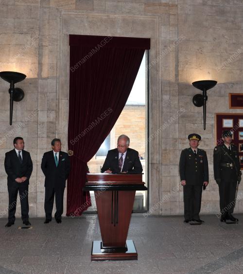 TUR06_17042014_HONOUR
