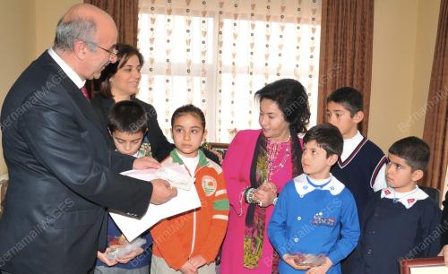 TUR06_22022011_ROSMAH