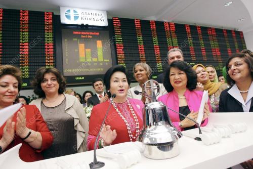DATIN SERI ROSMAH MANSOR