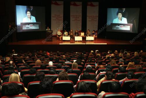 DATIN SERI ROSMAH MANSOR