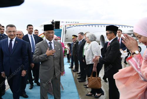 AL-SULTAN ABDULLAH RI'AYATUDDIN AL-MUSTAFA BILLAH SHAH 