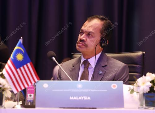 DATUK MOHAMAD FAUZI MD ISA