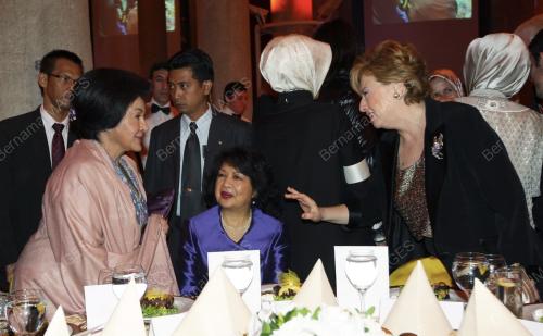 DATIN SERI ROSMAH MANSOR