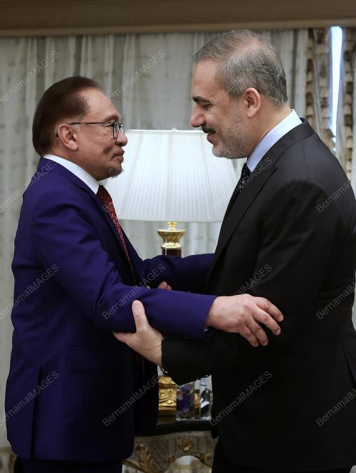 DATUK SERI ANWAR IBRAHIM