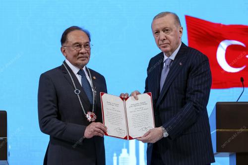 DATUK SERI ANWAR IBRAHIM
