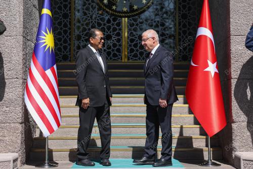 DATUK SERI MOHAMED KHALED NORDIN