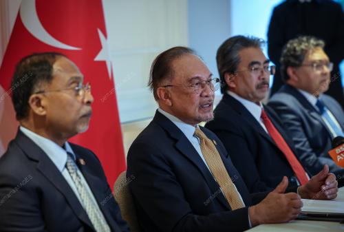 DATUK SERI ANWAR IBRAHIM