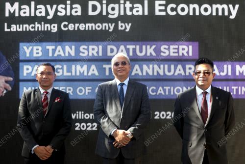 TAN SRI ANNUAR MUSA