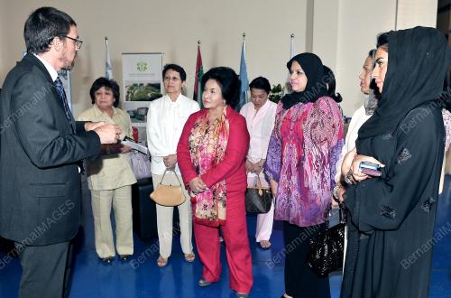 UAE01_14112013_ROSMAH