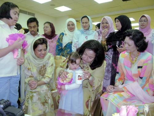 ROSMAH MANSOR