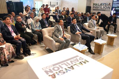 TENGKU HASSANAL IBRAHIM ALAM SHAH AL SULTAN ABDULLAH