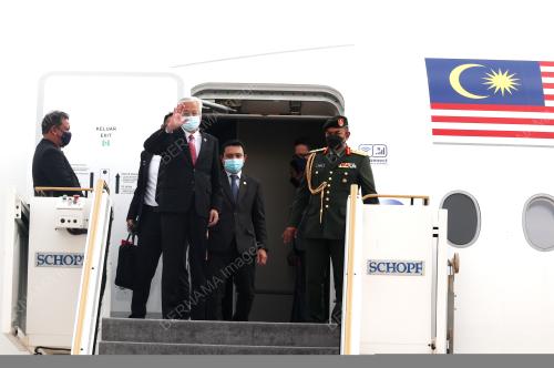 DATUK SERI ISMAIL SABRI YAAKOB