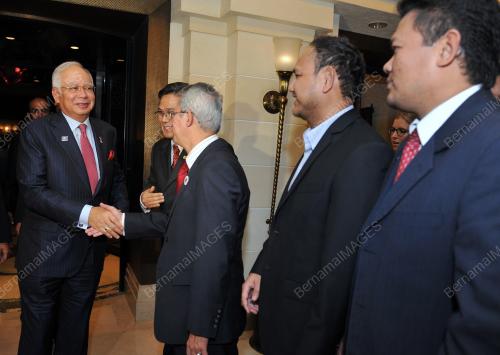UAE02_27102014_WIEF