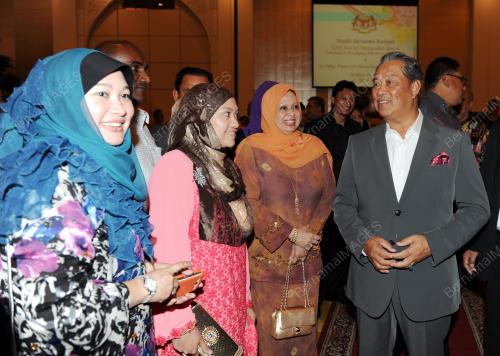 UAE03_12042014_TPM_DIAPORA