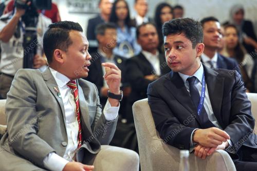 TENGKU HASSANAL IBRAHIM ALAM SHAH AL SULTAN ABDULLAH