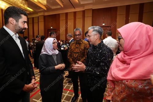 FAHMI FADZIL