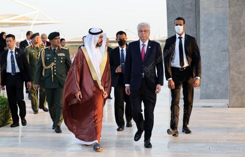 DATUK SERI ISMAIL SABRI YAAKOB