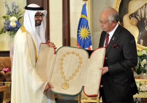 UAE09_18052014_PM