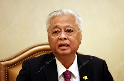 DATUK SERI ISMAIL SABRI YAAKOB