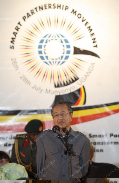 DR MAHATHIR MOHAMAD