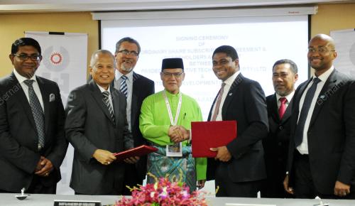 UMN023_11122015_MOU_PAHANG