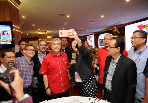 UMNO01_29112016_TPM_MEDIA