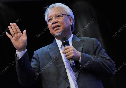 UMNO03_07122015_WANITA