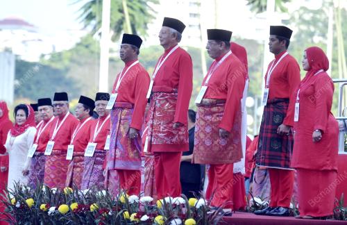 UMNO03_10122015_UMNO_2015